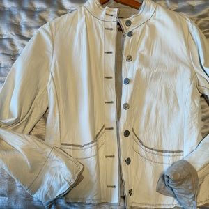 Light weight leather jacket